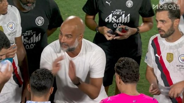 Say đắm! Manchester City bước vào giờ làm thêm, Guardiola tiếp tục xuất hiện và chỉ huy các môn đệ c