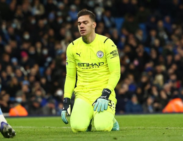 Phóng viên: Giá của Ederson 